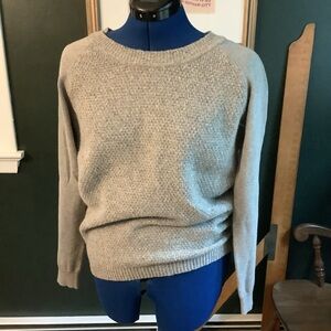 VGUC French Connection Gray Heathered Mixed Stitch Sweater